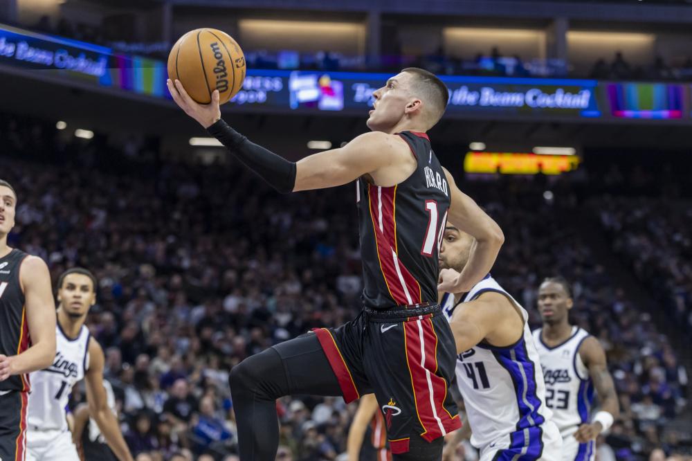 球撕破对手 球撕破对手